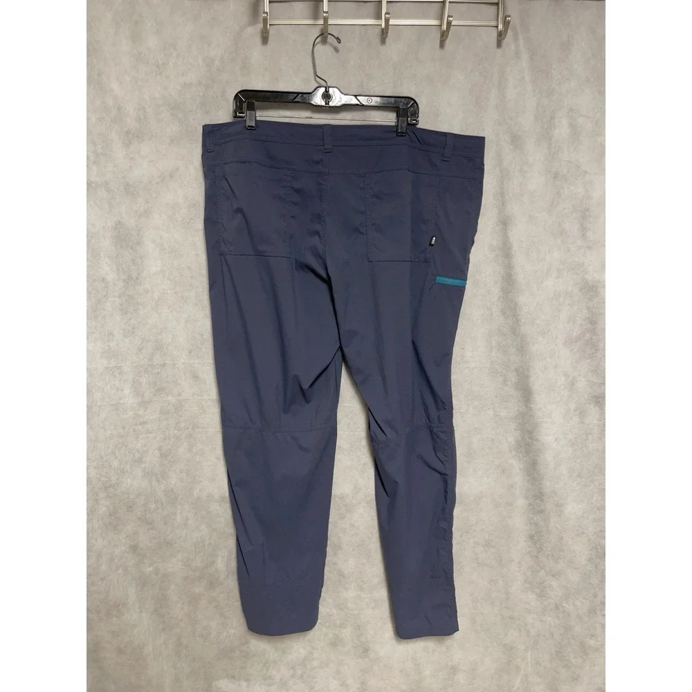 REI size 44
